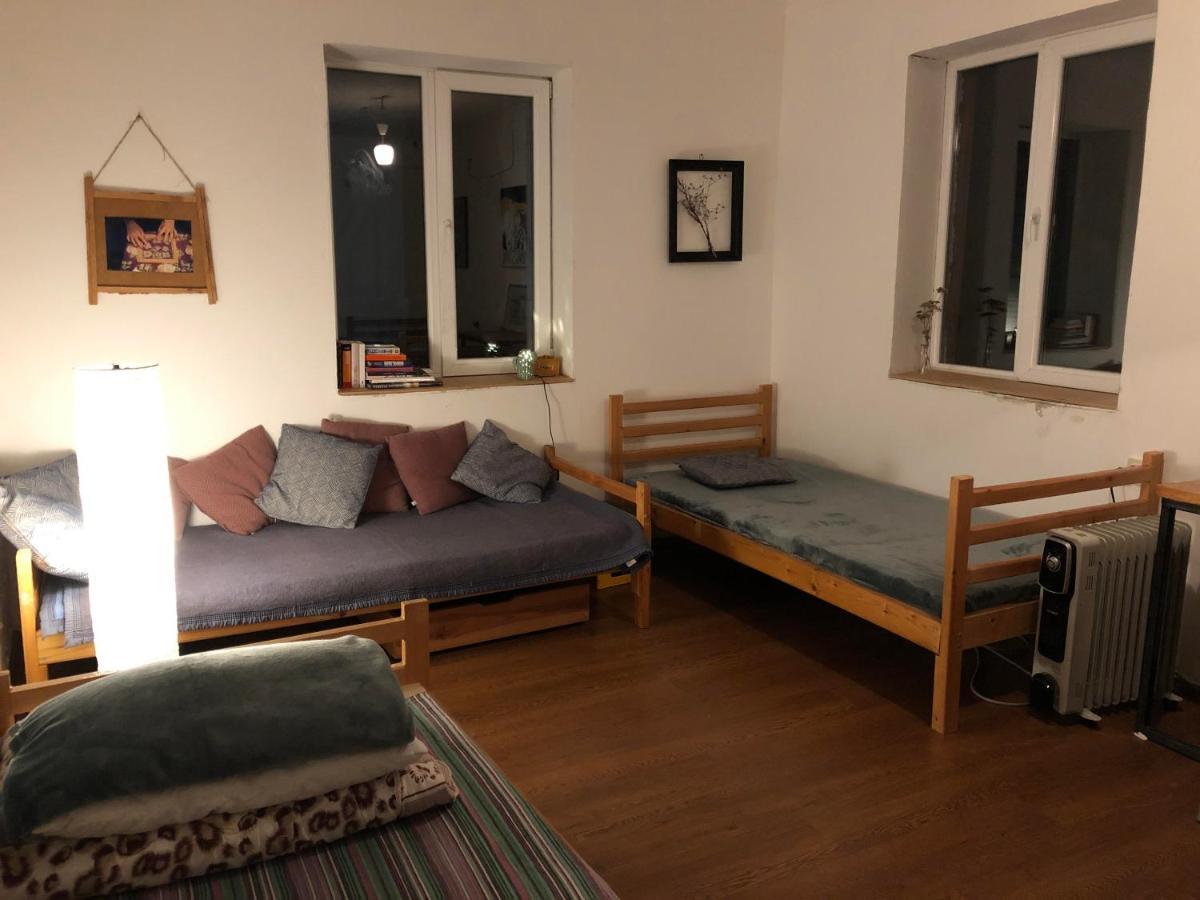 Udabno Hostel Dış mekan fotoğraf